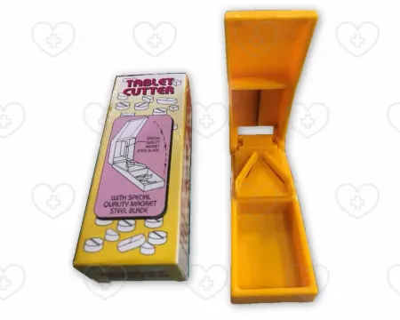 日本への国際郵便配送で正確な服薬量を実現するピルカッターを注文